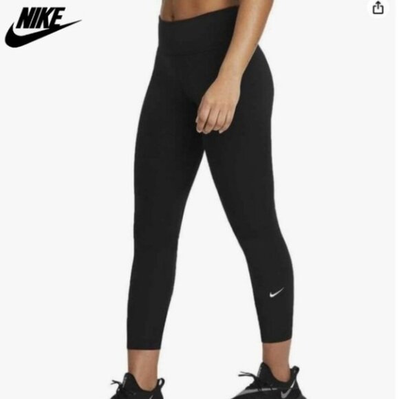NIKE One Women's Mid-Rise Cropped Leggings - Picture 1 of 15